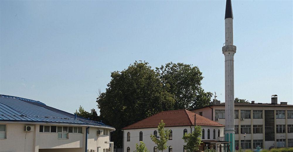 杰德酒店 Bosanska Dubica 外观 照片